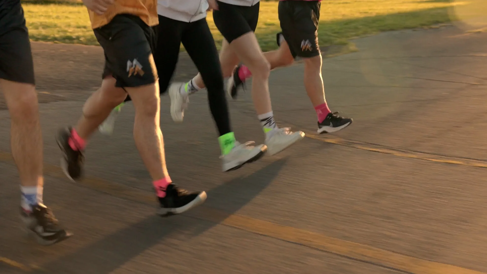 Be Crew Be You - frame 1